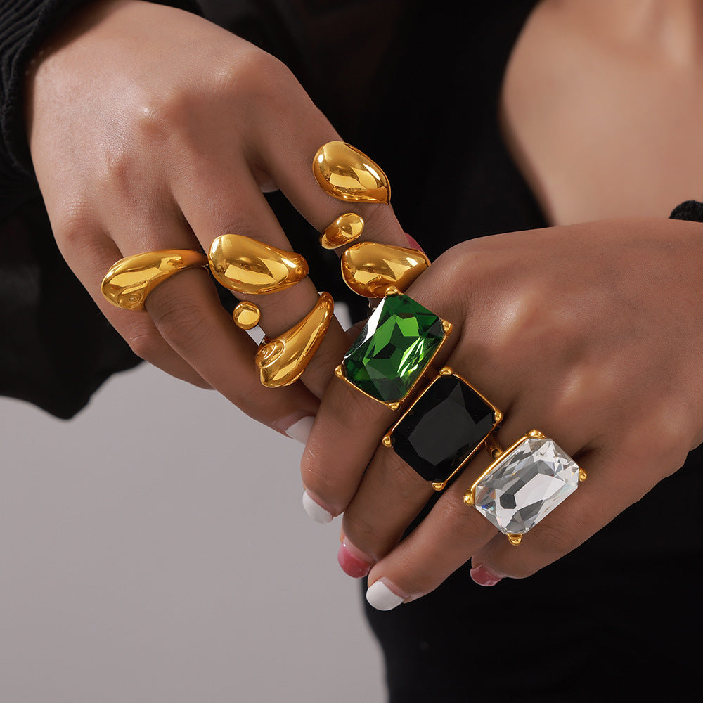 Zircon Design Ring