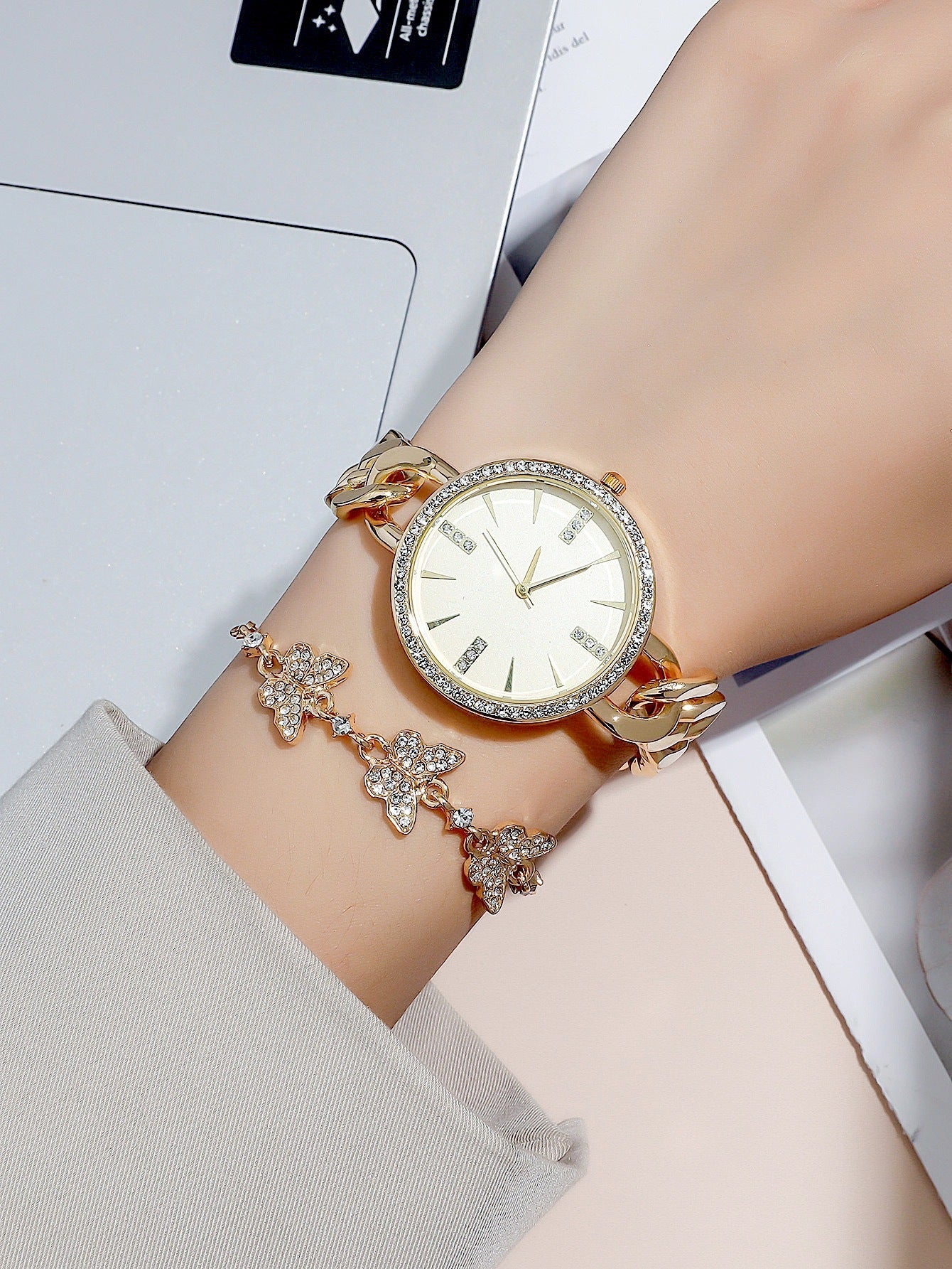 Watch +Bracelet